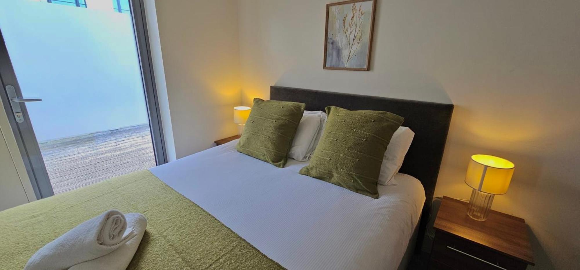 Spacious 3-Bed 3-Bath Luxury Apartment With Balcony Hyde Park London Luaran gambar